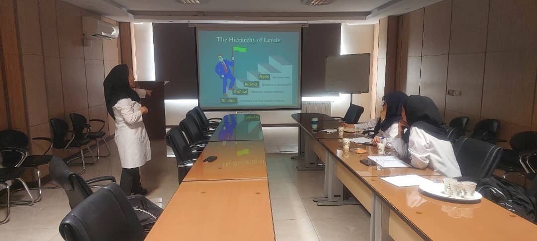 کلاس های آموزشی دستیاران فوق تخصص غدد درون ریز و متابولیسم روز سه شنبه مورخ 8 مهر 1404